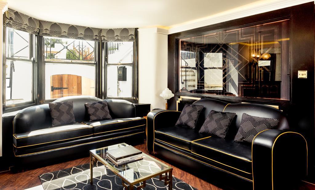 The Art Deco Flat Hove